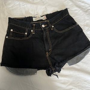 Levi’s black high waisted shorts
